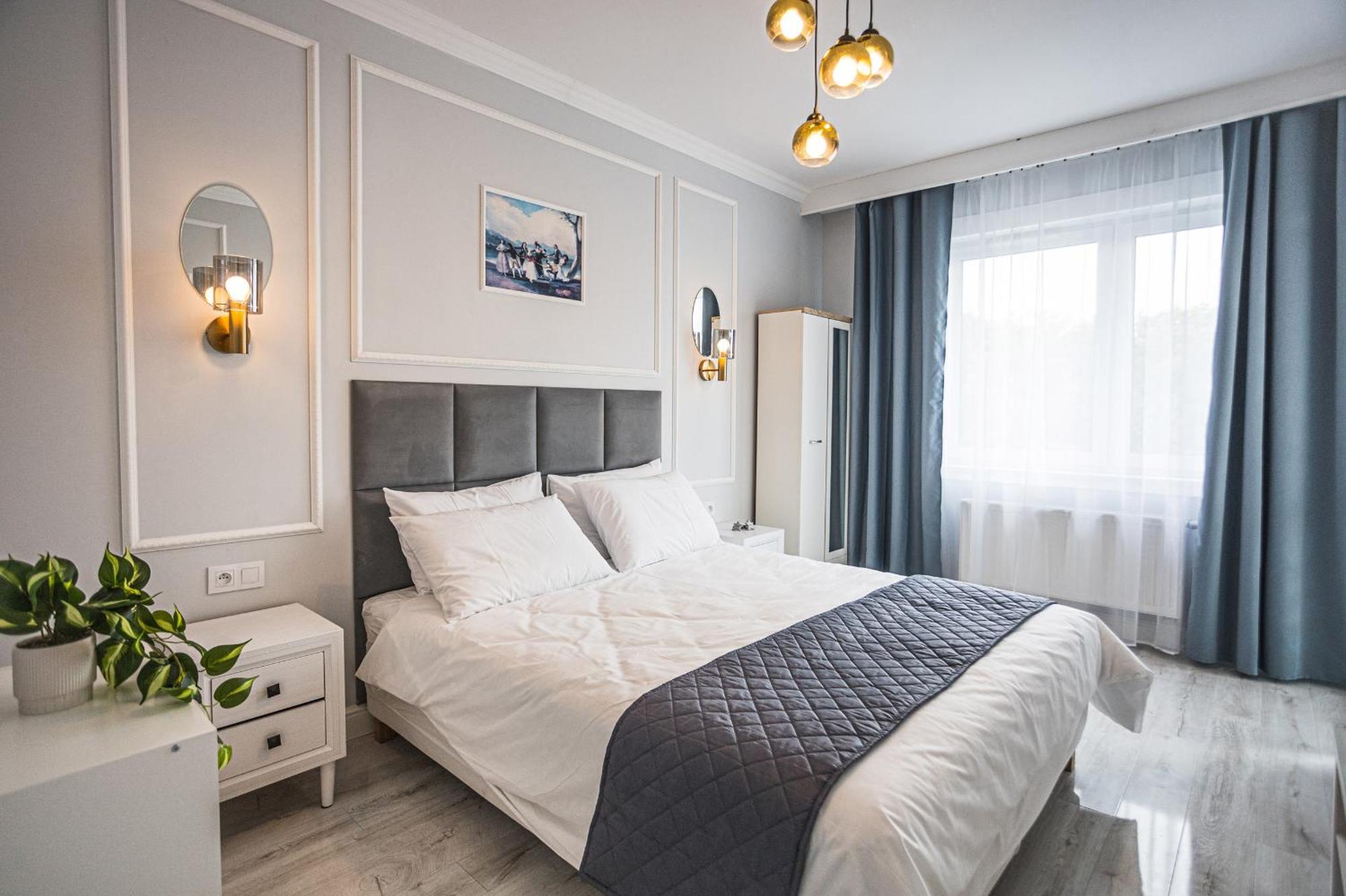 Apartment Deluxe *